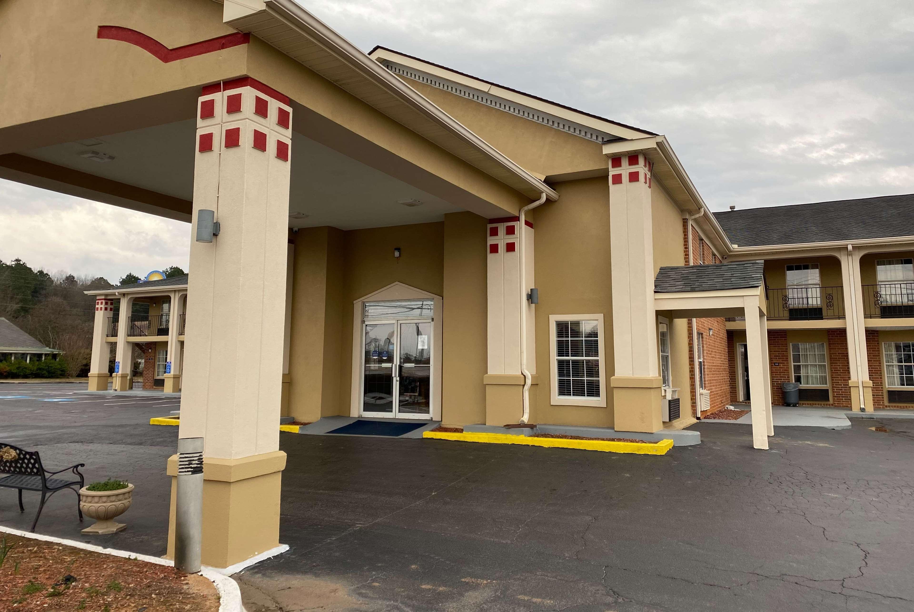 Hotel Super 8 By Wyndham Covington Exteriér fotografie