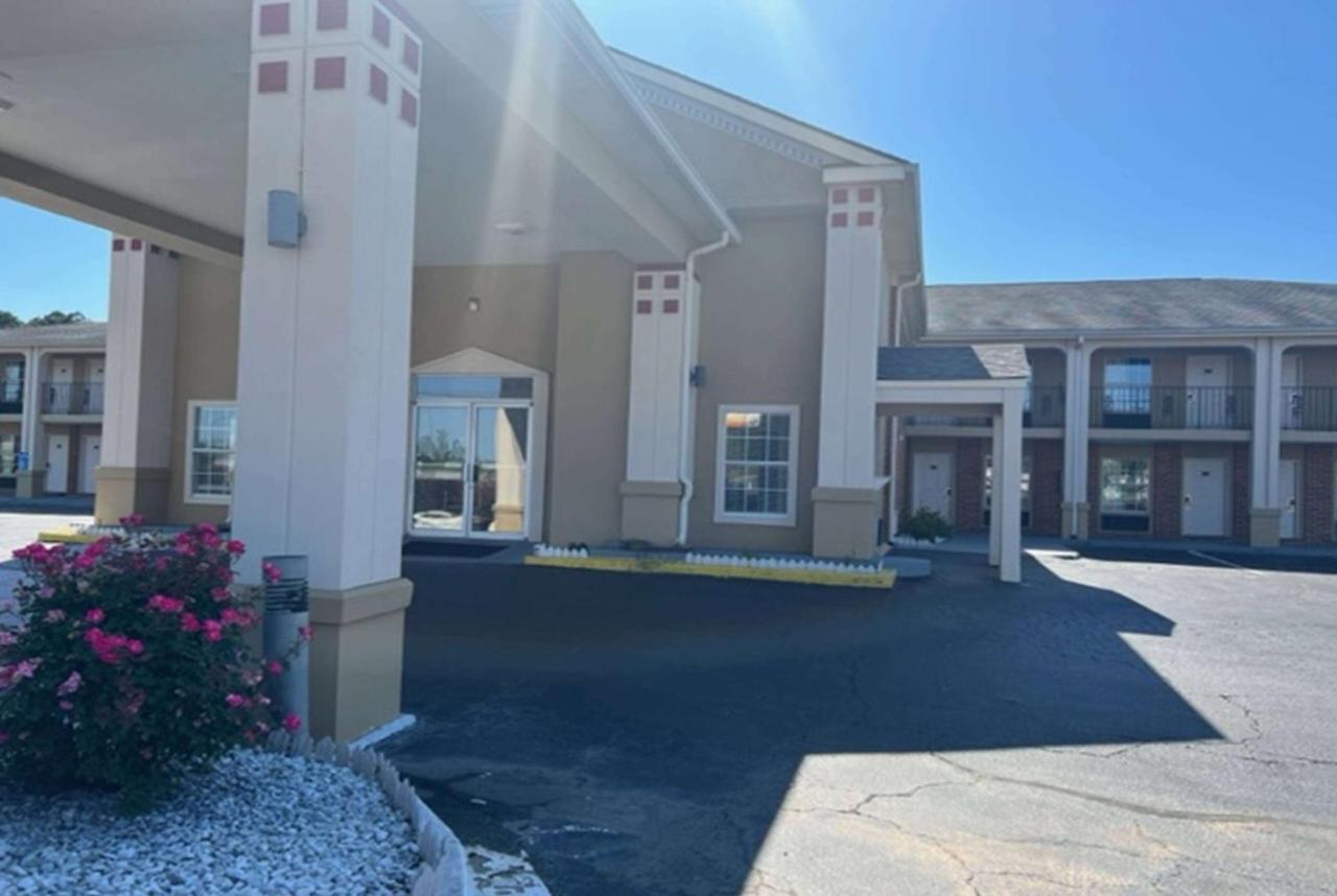 Hotel Super 8 By Wyndham Covington Exteriér fotografie